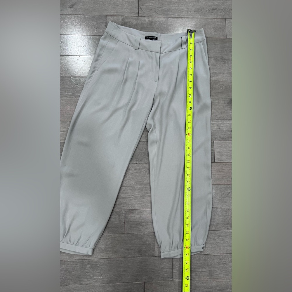 NWOT Eileen Fisher 100% Silk Tapered Cropped Trouser Pant Light Gray XS - Picture 8 of 10